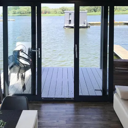 Houseboat In With A Terrace * Kamien Pomorski